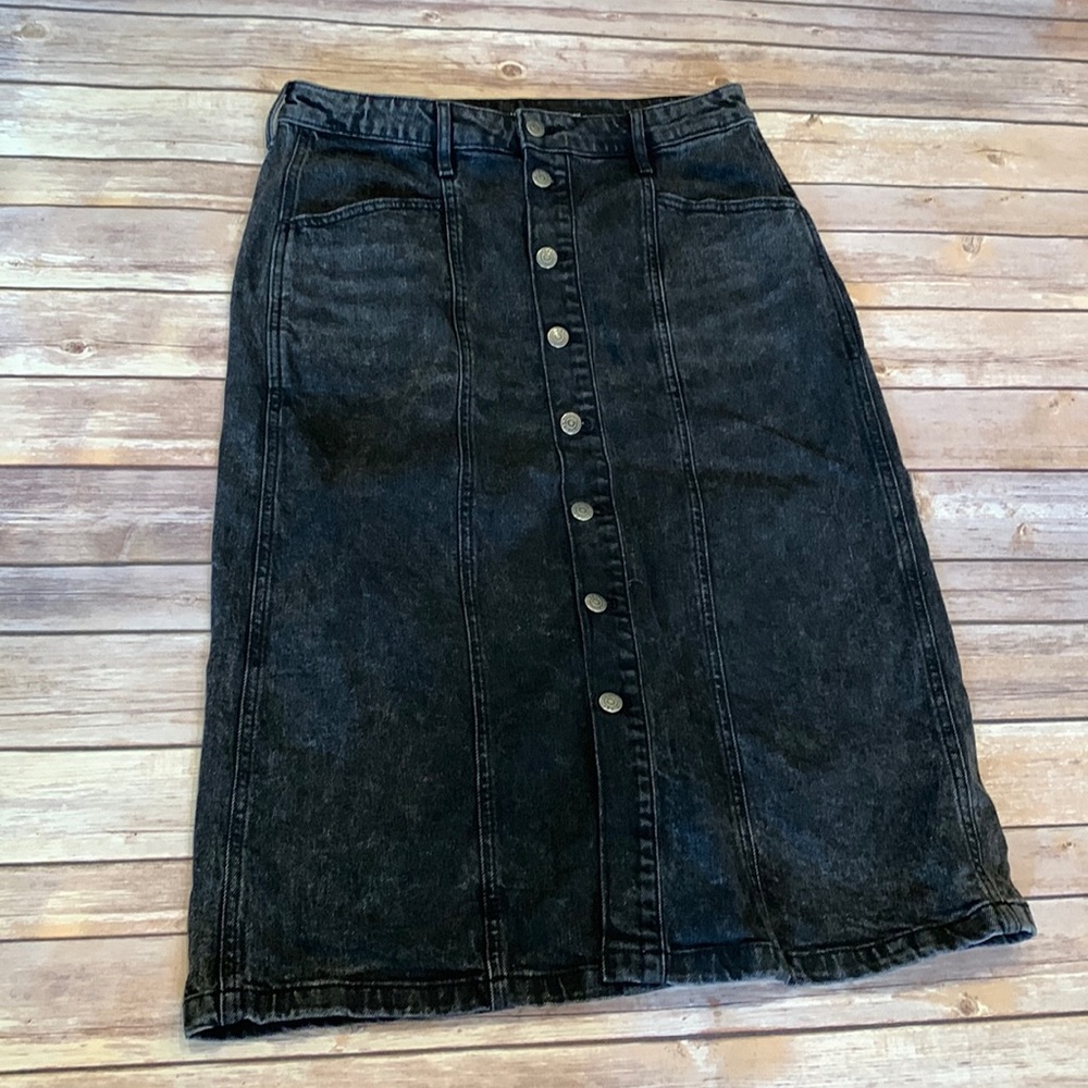 Old Navy button down midi skirt